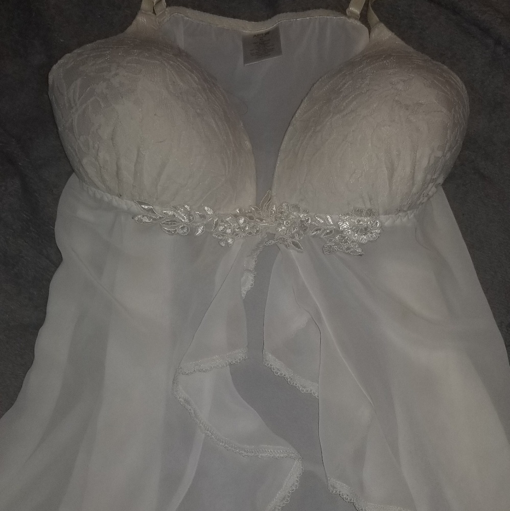 Pure white teddy Apt 9